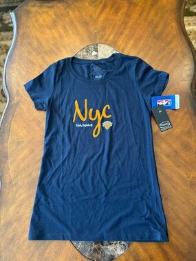 Nyc Knicks Script Graphic Tee in Navy with Orange Accent Women’s size Small
